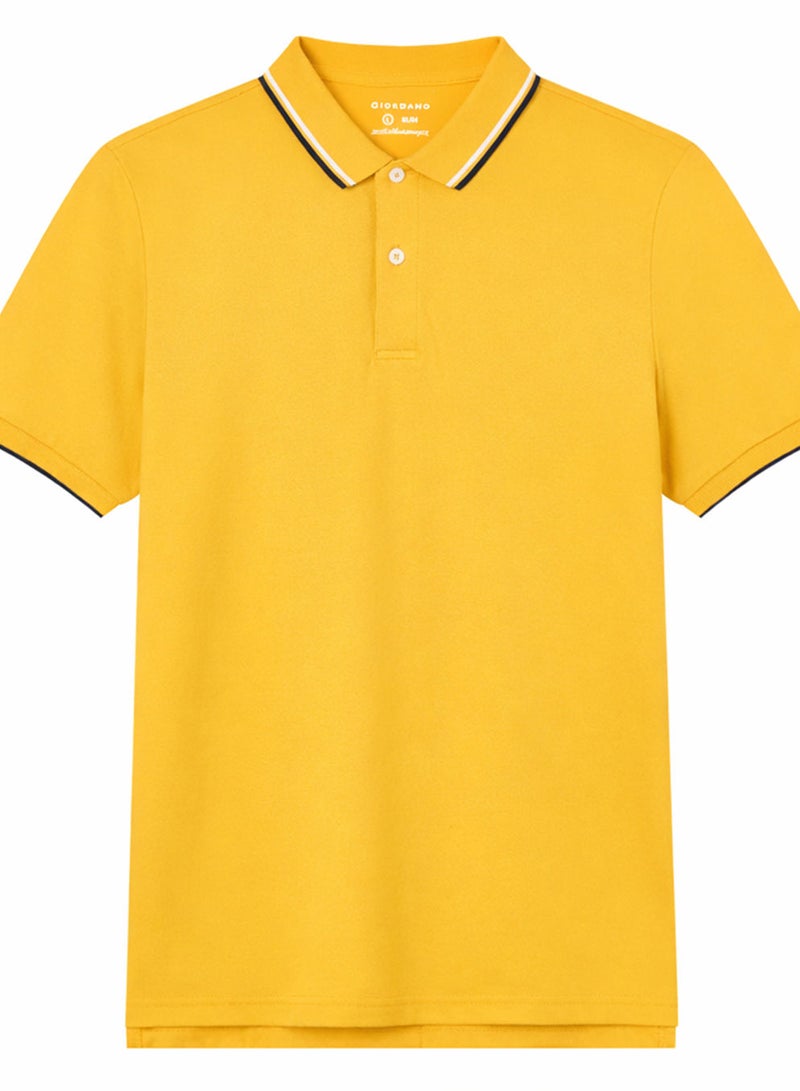 GIORDANO Men’s Slim Pique Solid Polo with Flat Knit Collar - Image 1